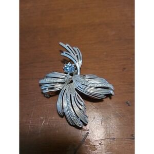 Vintage‎ Silver And Light Blue Rhinestone Pin Brooch Signed Emmons 6100 3"